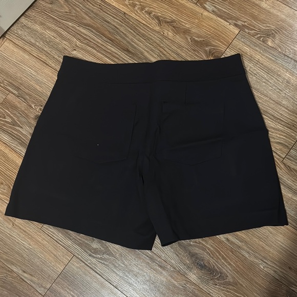 Spanx Black Shorts - Picture 2 of 4